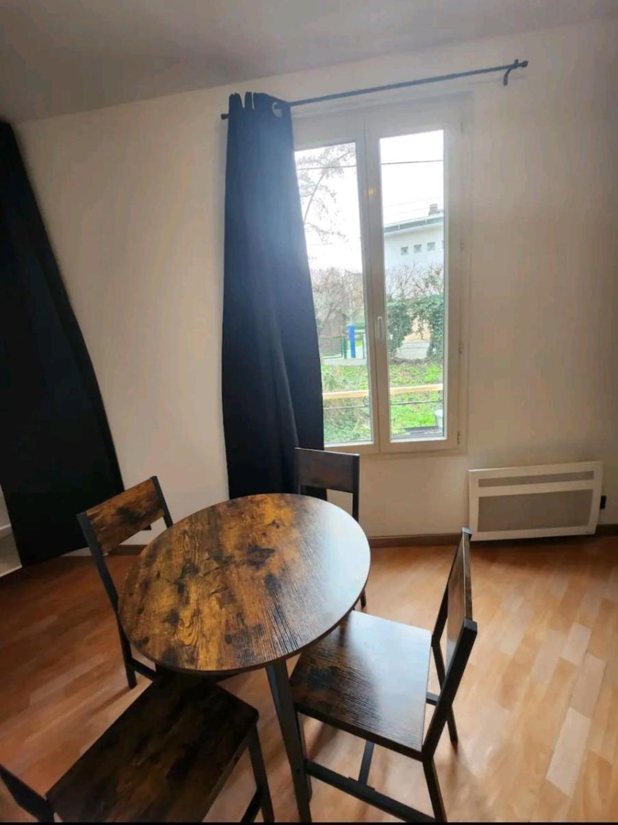 Tres Beau 2 Pieces A 400M De Paris Appartement Gentilly Buitenkant foto
